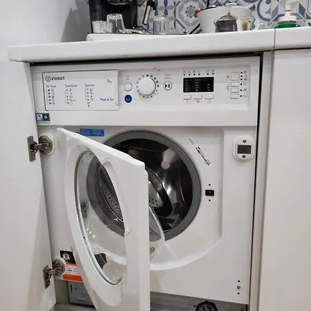 Casa Maria Spaccanapoli Centro Storico 公寓 *