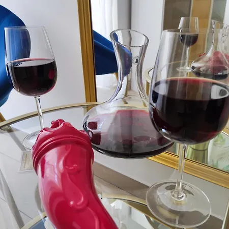 Casa Maria Spaccanapoli Centro Storico 公寓 *