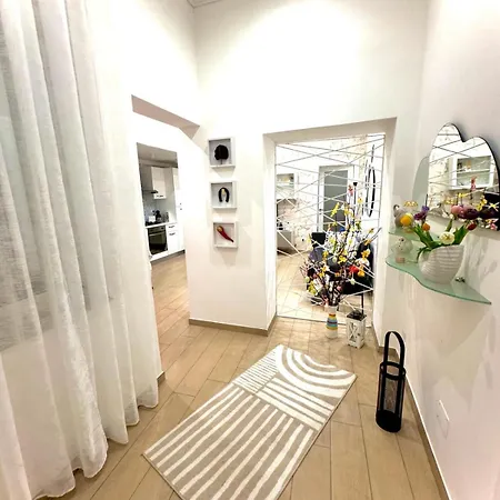 Apartament Casa Maria Spaccanapoli Centro Storico Neapol